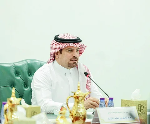 مدير تعليم الرياض د. نايف الزارع