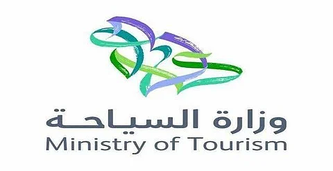 بهدف تدريب 100 ألف شاب.. تعرف على برنامج رواد السياحة