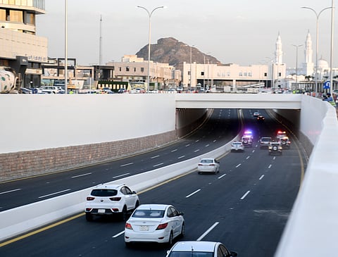 من الافتتاح