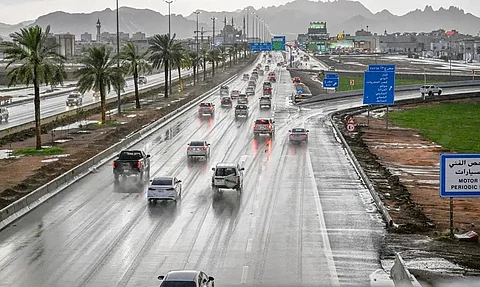 القيادة أثناء المطر