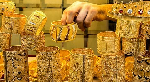 هبوط أسعار الذهب في الأسواق المصرية وارتفاعها عالمياً.. تعرف على آخر التحديثات 6 - 2-2024