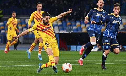 اليوم.. مواجهة صعبة بين برشلونة ونابولي في دور الـ16 لدوري أبطال أوروبا