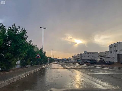 «الأرصاد» ينبّه من هطول أمطار على المدينة المنورة