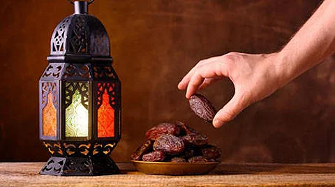 إفطار رمضان يكون أكثر إفادة حال مراعاة الضوابط الصحية