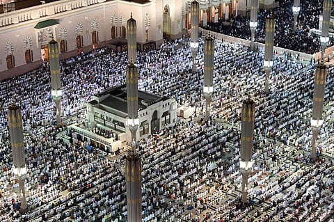 صلاة التهجد في المسجد النبوي