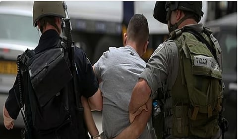 الاحتلال يعتقل 40 فلسطينياً في الضفة الغربية