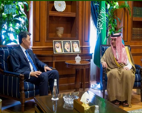 الجبير يستقبل سفير كازاخستان لدى المملكة