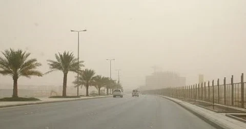 «الأرصاد» ينبه من أتربة مثارة على محافظتي الحناكية والمهد
