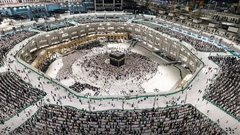 موعد أذان المغرب اليوم