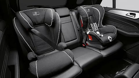 أهمية مقاعد الأطفال