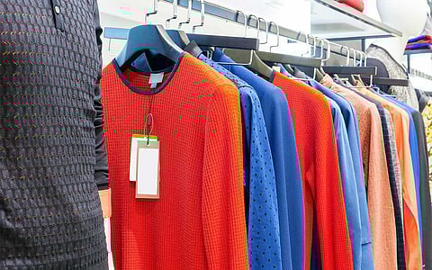 «سعود الطبية» تحذر من مخاطر ارتداء ملابس العيد دون غسلها