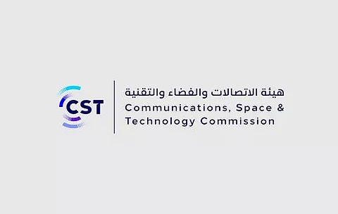 «هيئة الاتصالات»: 99 % نسبة انتشار الإنترنت في المملكة.. والهواتف المتنقلة الوسيلة أكثر استخدامًا بنسبة 98.9%