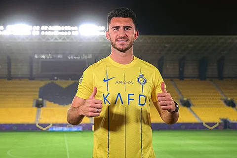 بعد إيقافه مباراتين.. غياب مدافع النصر لابورت عن نهائي كأس خادم الحرمين الشريفين