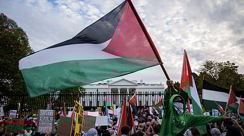 إسرائيل تتوعد و«الجامعة العربية» ترحب.. إيرلندا وإسبانيا والنرويج تعترف بدولة فلسطينية «مستقلة»