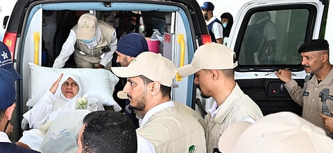 صحة جدة تصعّد الحجاج المرضى إلى مستشفيات مشعر عرفات