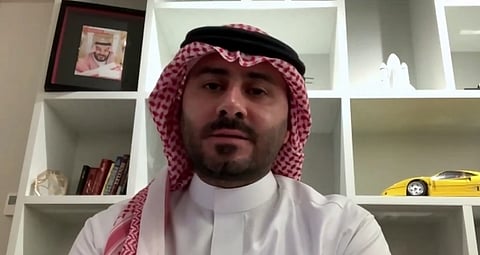 المختص بالسيارات عادل الرجب