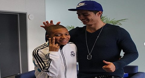 رونالدو يعلق على انتقال «مبابي» لريال مدريد: حان دوري أن أشاهدك كمشجع