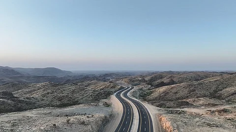 هيئة الطرق: افتتاح الحركة المرورية في المرحلة الثالثة لطريق العقيق بلجرشي بمنطقة الباحة