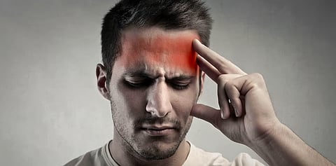 استشاري: الصداع مؤشر لمشكلة صحية داخل جسم الإنسان (فيديو)