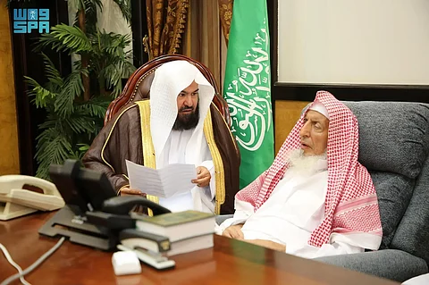 مفتي عام المملكة يشيد بجهود وإنجازات رئاسة شؤون الحرمين خلال موسم الحج