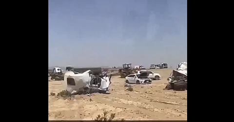 حادث مروري مروع شمل 14 سيارة على طريق الرين -بيشة