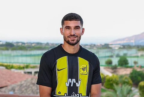 شقيق حسام عوار يكشف لـ«عاجل» دور بنزيما في حسم الصفقة للاتحاد