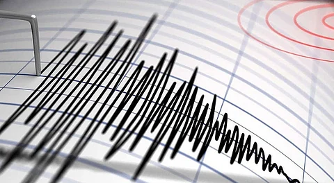 زلزال بقوة 5 ريختر يضرب إقليم «مالوكو» في إندونيسيا