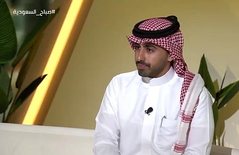 أخصائي نفسي يوضّح فوائد التحدث مع الذات دون إفراط