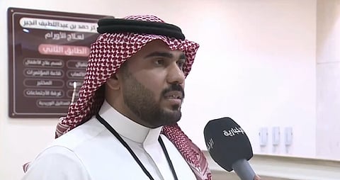 قال استشاري الأورام د. عبد الرحمن العبدالعالي