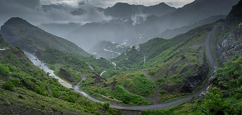 رجال ألمع.. سحر الطبيعة ومنبع الجمال