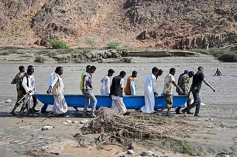 انهيار سد أربعات بالسودان
