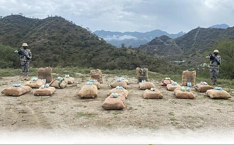 حرس الحدود بعسير يحبط تهريب 432 كيلوجرامًا من القات