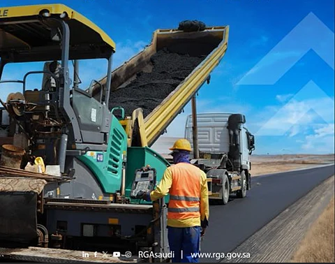 «العامة للطرق»: ارتفاع نسبة الإنجاز في مشروع صيانة طريق «القليبة _ سكاكا» إلى 30%