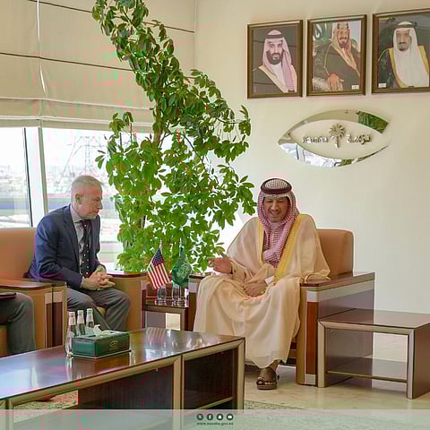 رئيس «الرقابة ومكافحة الفساد» يستقبل السفير الأمريكي بالمملكة