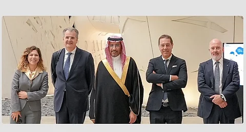 وزير الصناعة يطّلع على التجربة الإيطالية في تطوير الابتكار الصناعي