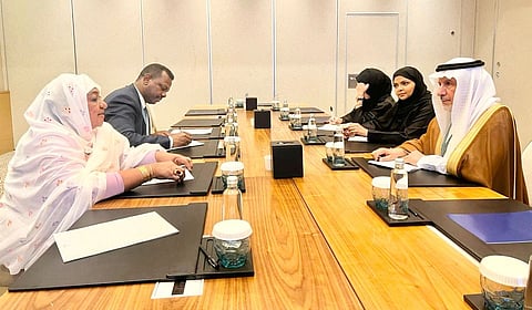 «الربيعة» يبحث تعزيز التعاون مع وزيرة الصناعة السودانية في منتدى السياسات الصناعية