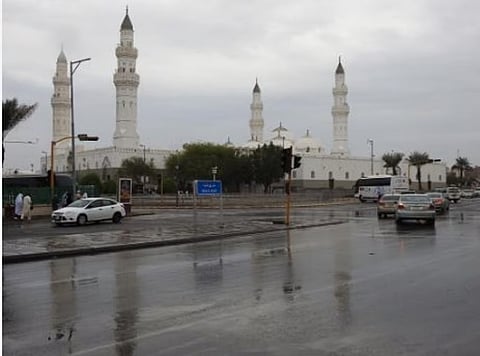 «الأرصاد»: أمطار غزيرة على العيص وخيبر المدينة المنورة