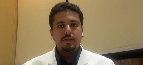 استشاري «جلدية وتجميل»: استخدام الماء الساخن بكثرة في الشتاء يؤدي إلى جفاف الجلد