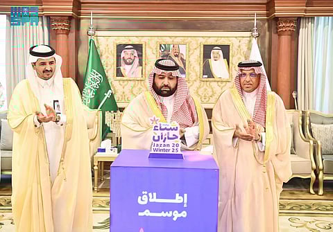 الأمير محمد بن عبدالعزيز يدشّن فعاليات مهرجان شتاء جازان 2025