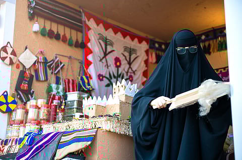 بيت الحرفيين في جازان يُعيد الحِرف التقليدية إلى الواجهة