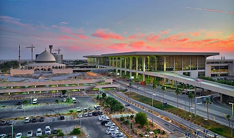 مطار الملك فهد الدولي يكسر حاجز 12 مليون مسافر سنويا خلال العام 2024 م