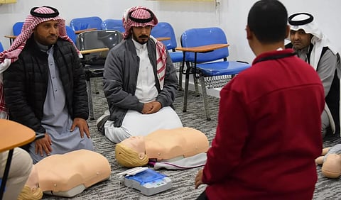 هيئة الهلال الأحمر بمنطقة الباحة تدشن برنامج «المسعف المدرسي»