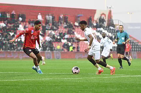 الرائد والجبلين