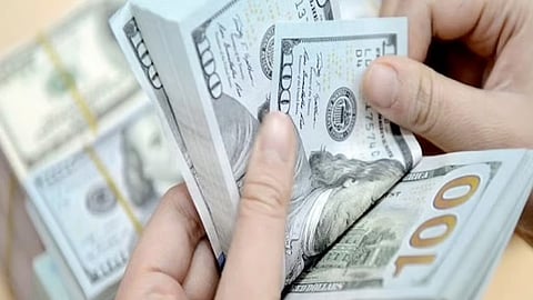 الدولار يسجّل أعلى مستوى في 15 أسبوعًا