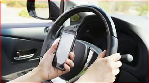 «المرور»: استخدام «الجوال» يتصدّر مسببات الحوادث بنجران