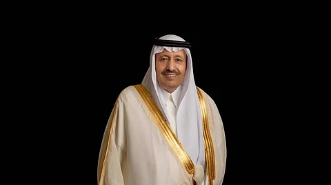 مدير «الهلال الأحمر» بالباحة يهنئ أمير المنطقة بمناسبة تمديد فترة عمله 4 سنوات قادمة