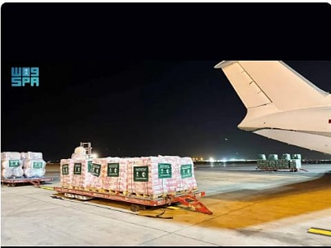 مغادرة الطائرة الإغاثية السعودية الثالثة عشرة لمساعدة الشعب السوري