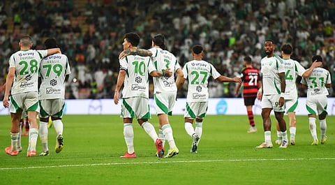 الأهلي يتغلّب على الرياض في الجولة الـ 17 من الدوري السعودي للمحترفين