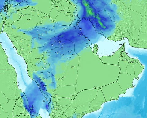 خبير طقس يكشف مناطق سقوط الأمطار والظواهر الجوية غدا في المملكة
