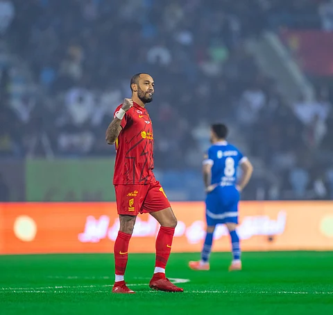 القادسية يصعق الهلال